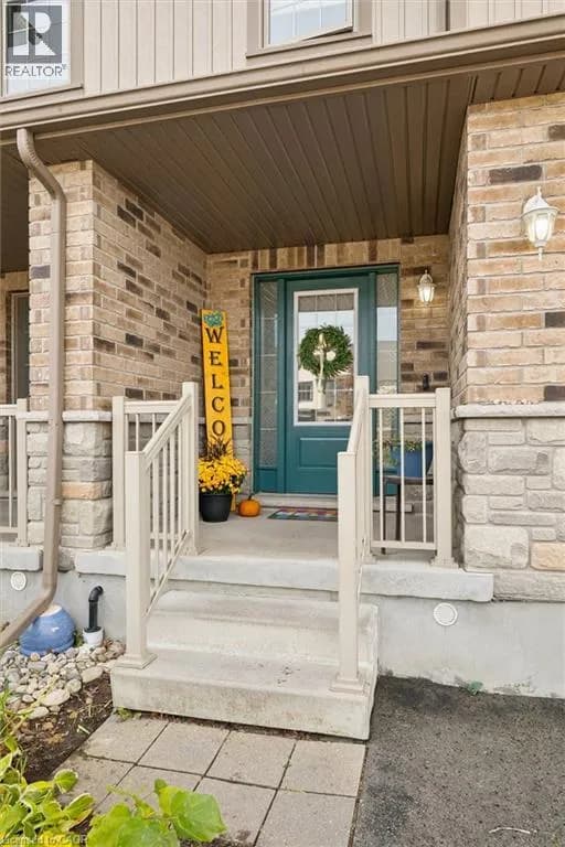 163 WILLIAM Street — photo 3 of 32