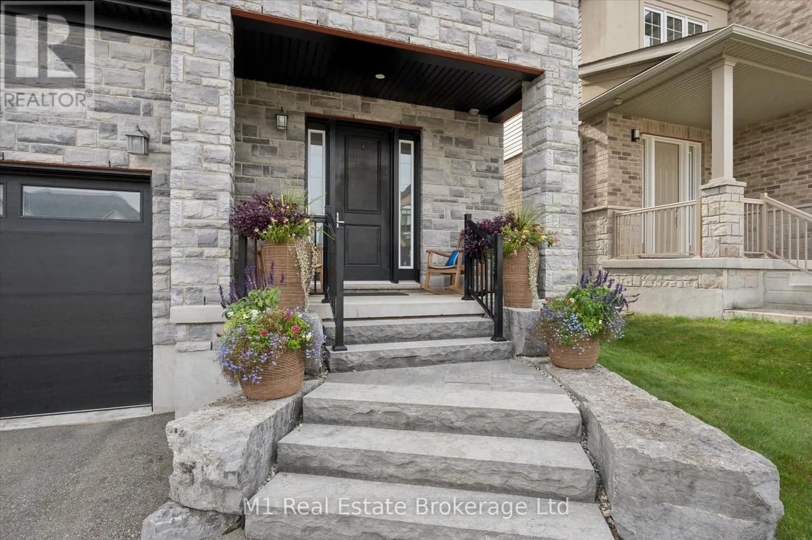 545 BRIDGEMILL CRESCENT — photo 2 of 42