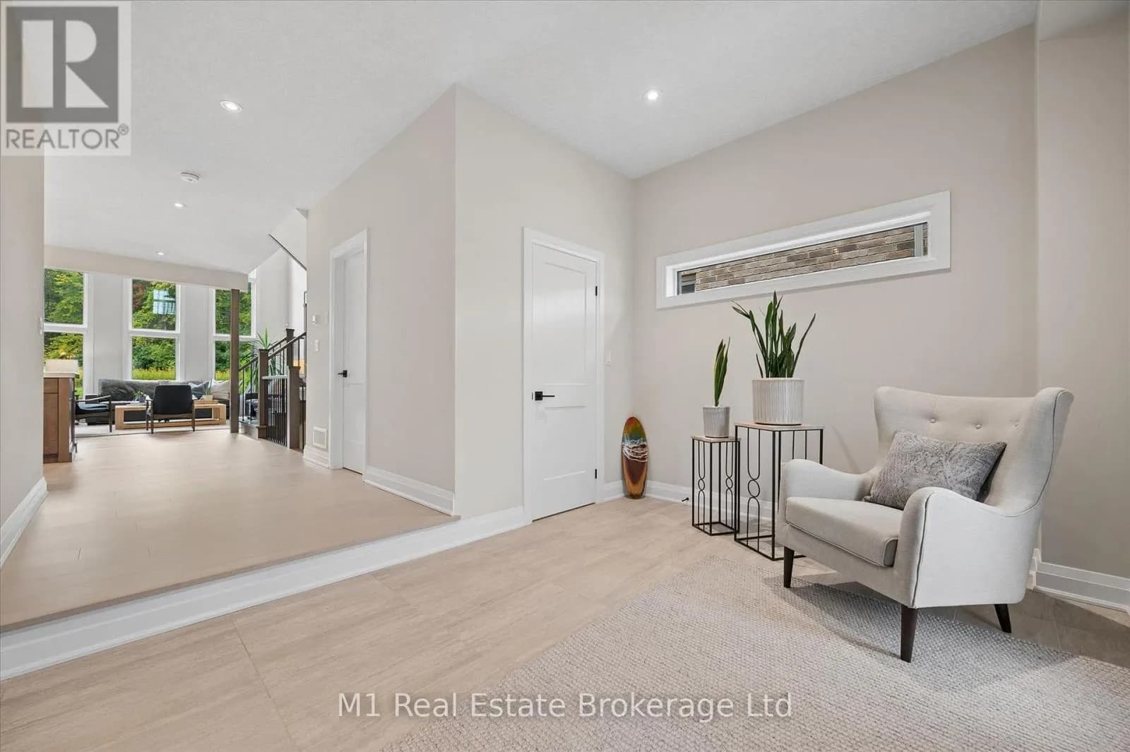 545 BRIDGEMILL CRESCENT — photo 5 of 42