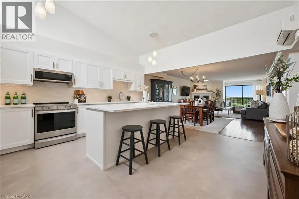 260 SHELDON Avenue N Unit# PH2 — photo 2 of 50