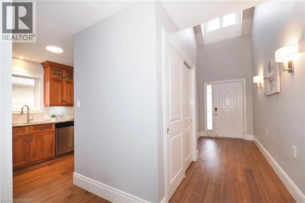 350 DOON VALLEY Drive Unit# 6D — photo 2 of 33