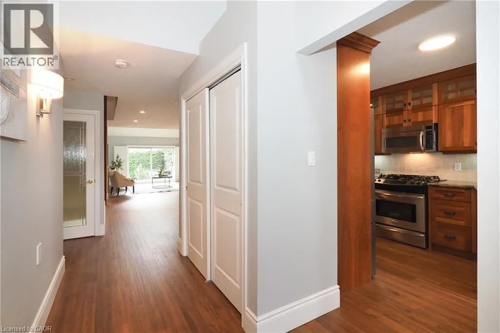 350 DOON VALLEY Drive Unit# 6D — photo 3 of 33