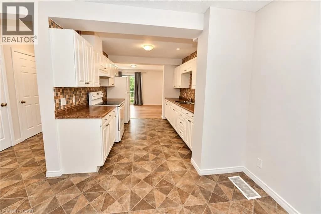 23 HOWE Drive Unit# 8 — photo 3 of 14