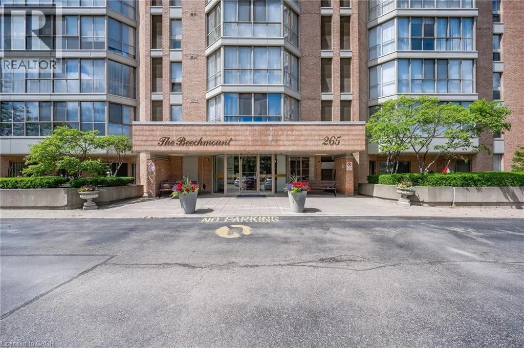 265 WESTCOURT Place Unit# PH04 — photo 2 of 44