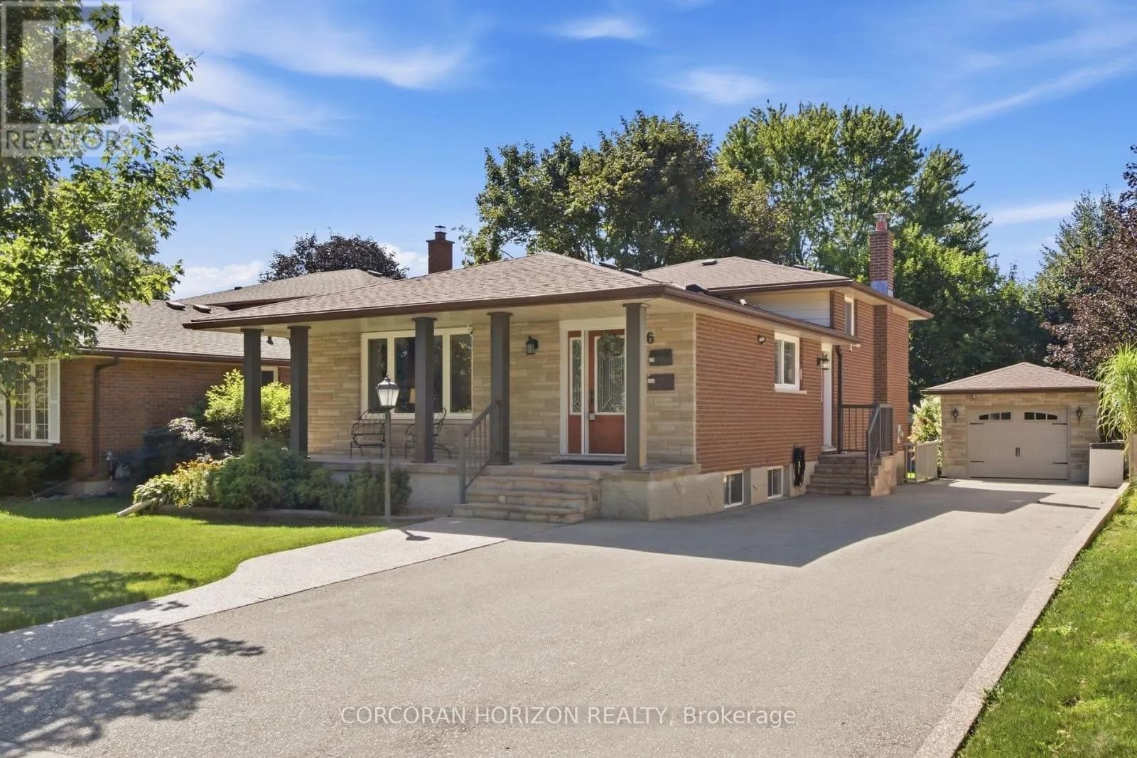 26 ALEXANDER AVENUE — photo 3 of 42