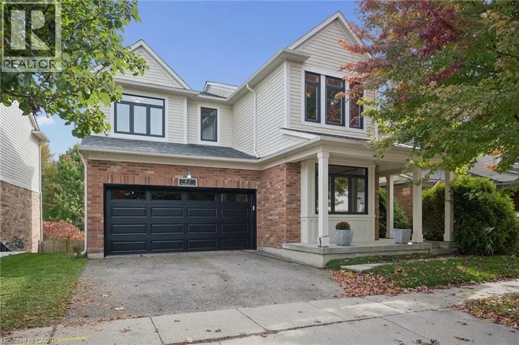 83 GLAZEBROOK Crescent — photo 1 of 40