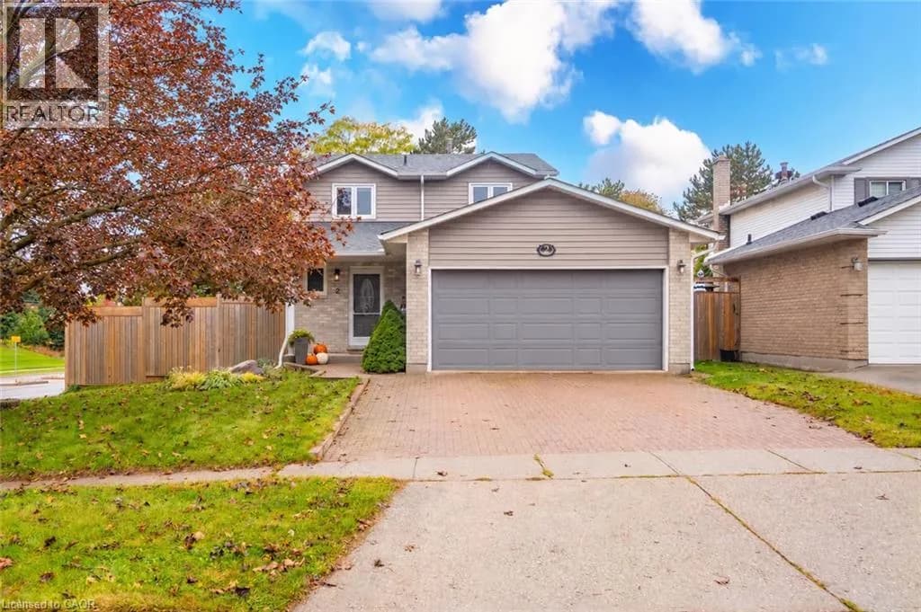 2 CINDY Avenue — photo 1 of 44