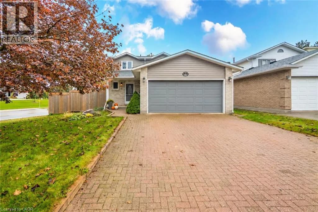 2 CINDY Avenue — photo 2 of 44