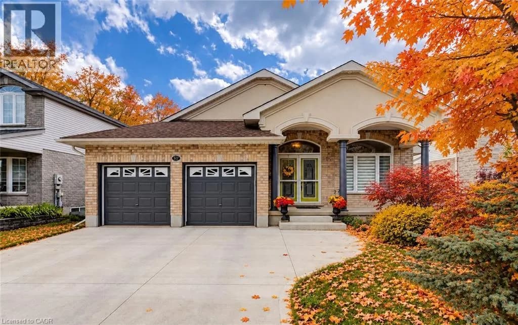 517 STARBOARD Crescent — photo 1 of 47