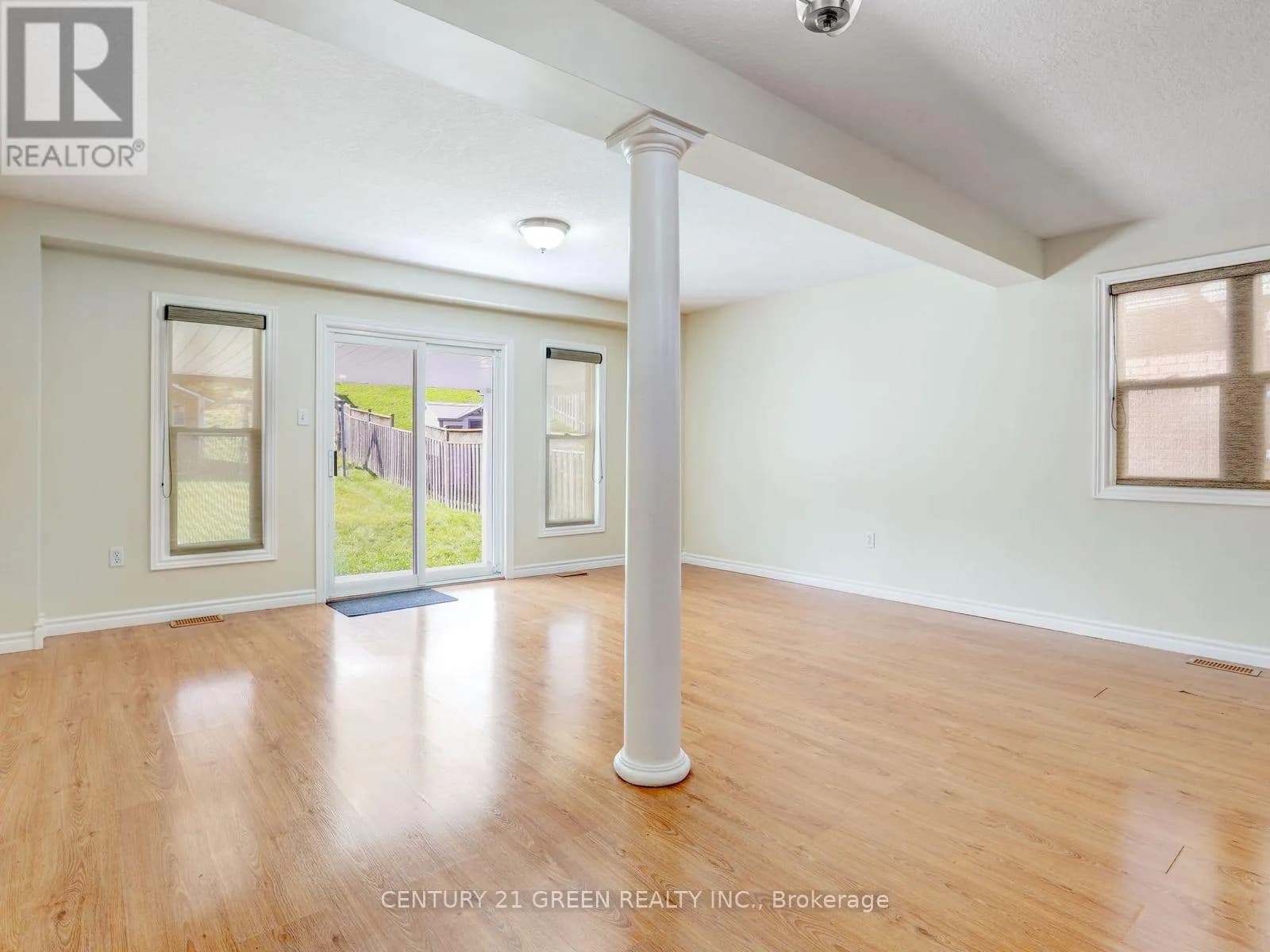 469 ACTIVA AVENUE — photo 5 of 49