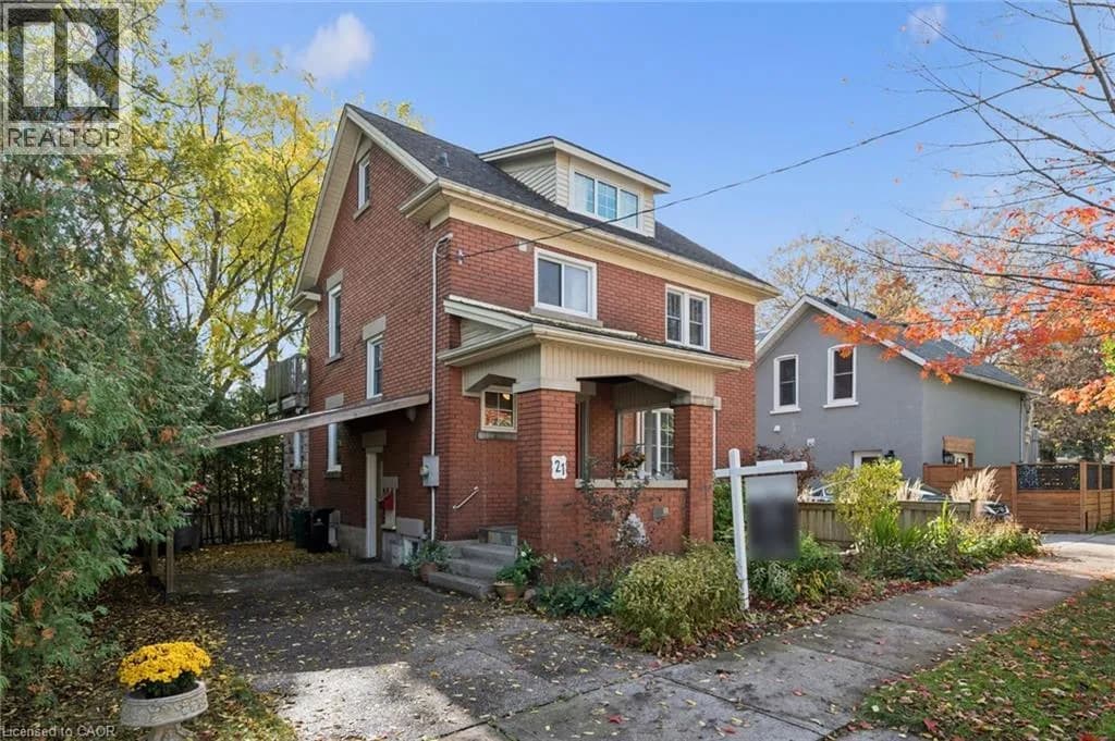 21 BRAUN Street — photo 4 of 43