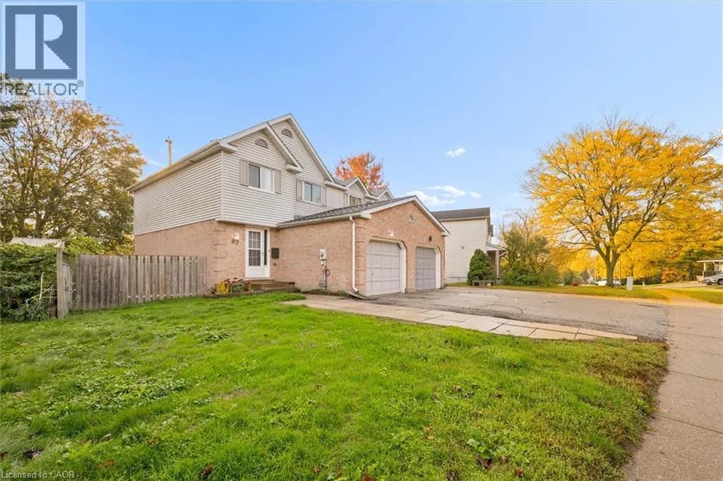87 POPLAR Drive — photo 3 of 30