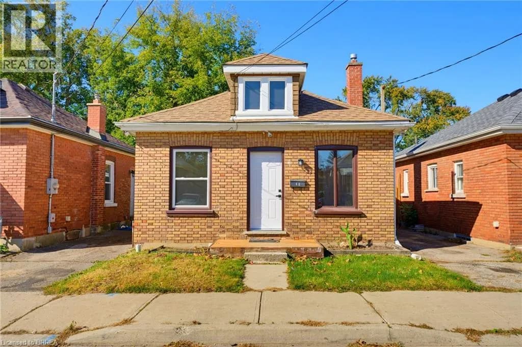 48 MAITLAND Street — photo 1 of 18