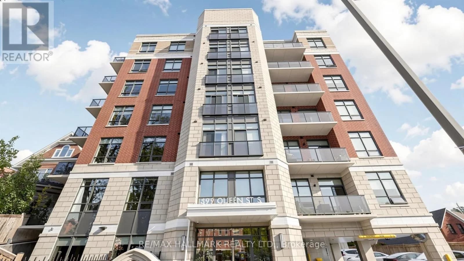 414 - 399 QUEEN STREET S — photo 4 of 50