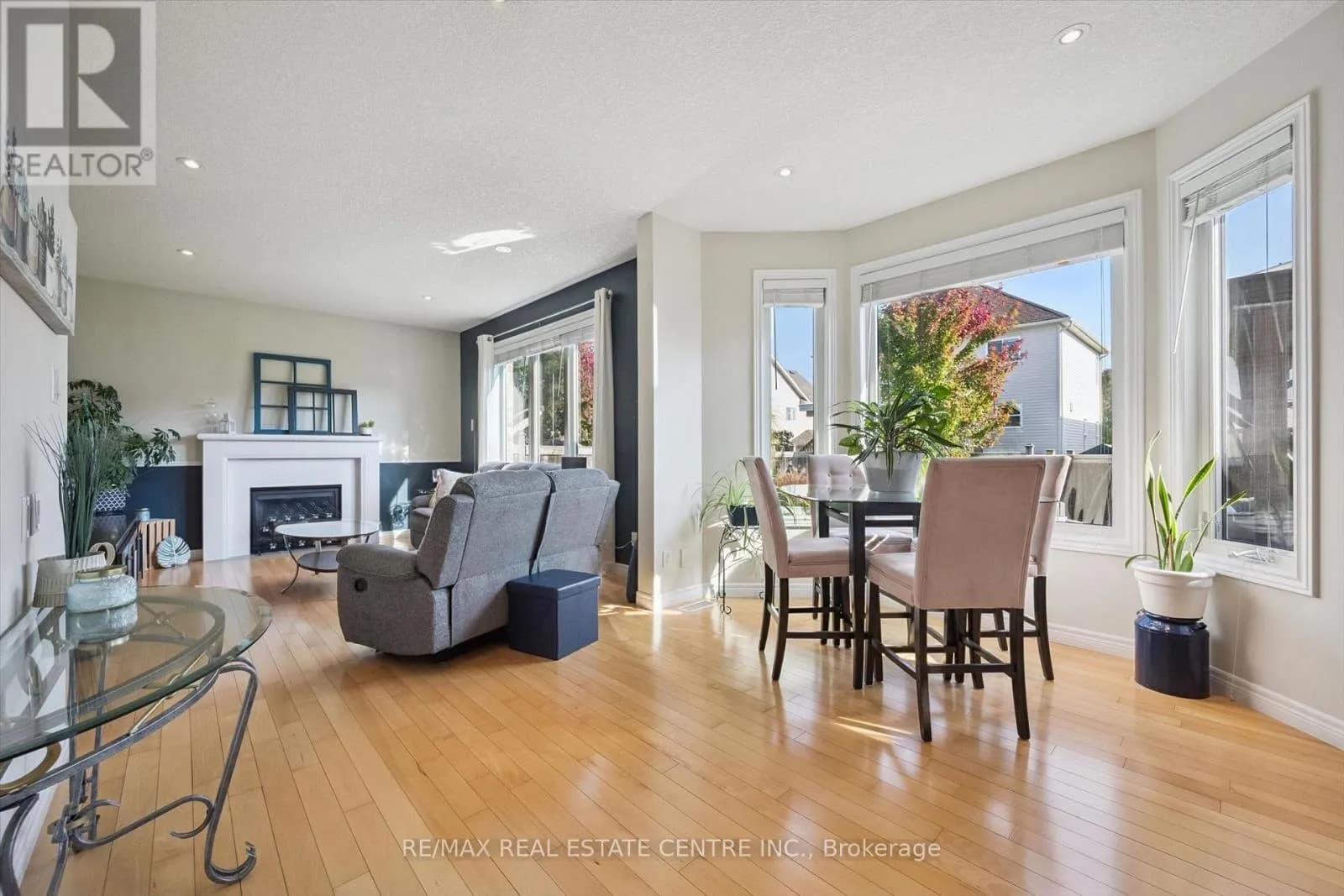 25 HUNSBERGER DRIVE — photo 5 of 29