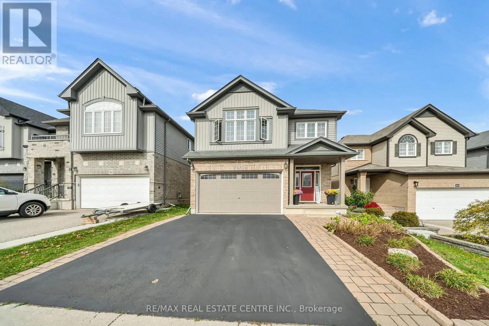 365 WOODBINE AVENUE — photo 4 of 50