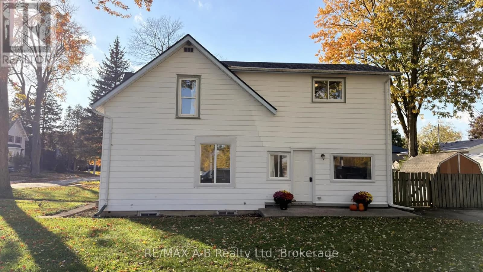 92 EAST GORE STREET — photo 5 of 47