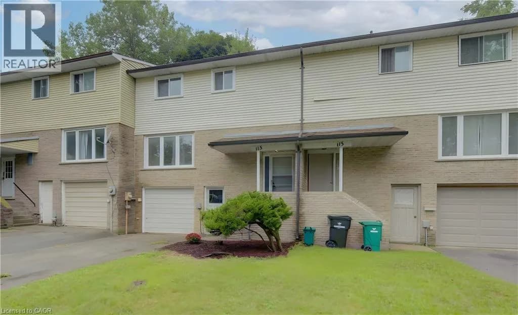 113 CHURCHILL Street — photo 4 of 30