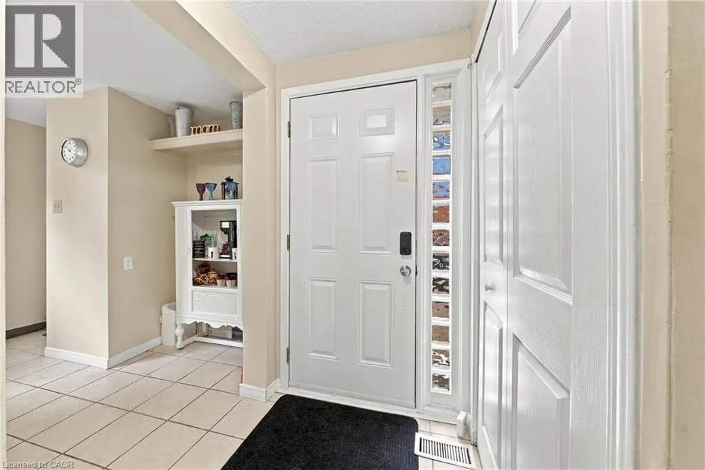336 MORGAN Avenue — photo 4 of 32