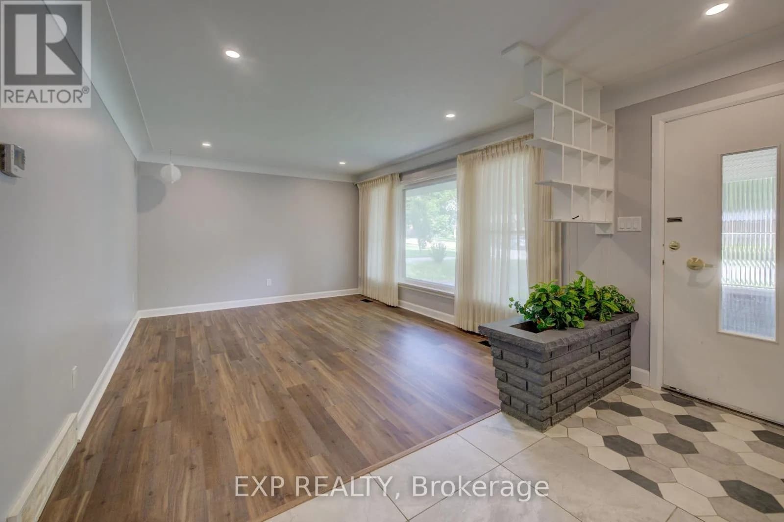 244 ROYAL STREET — photo 2 of 48