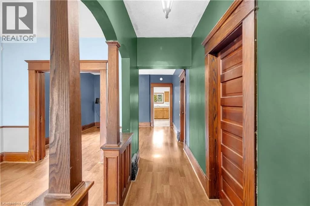 49 MINTERN Avenue — photo 4 of 37