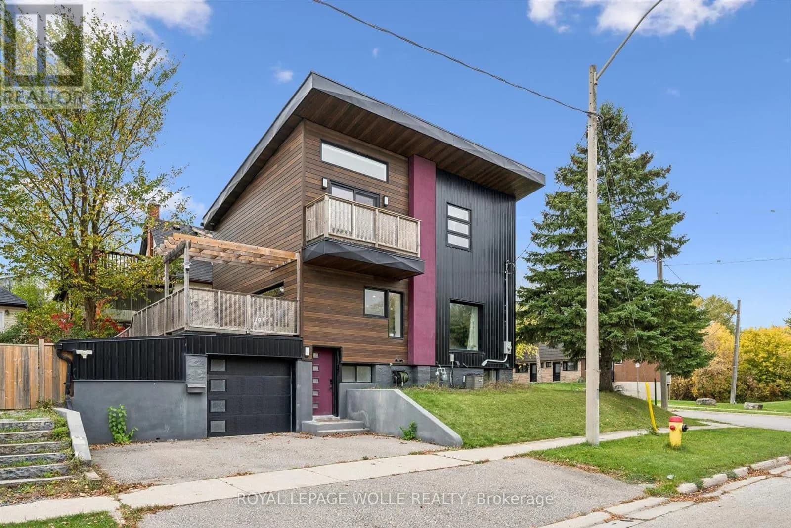 159 PALMER AVENUE — photo 1 of 39