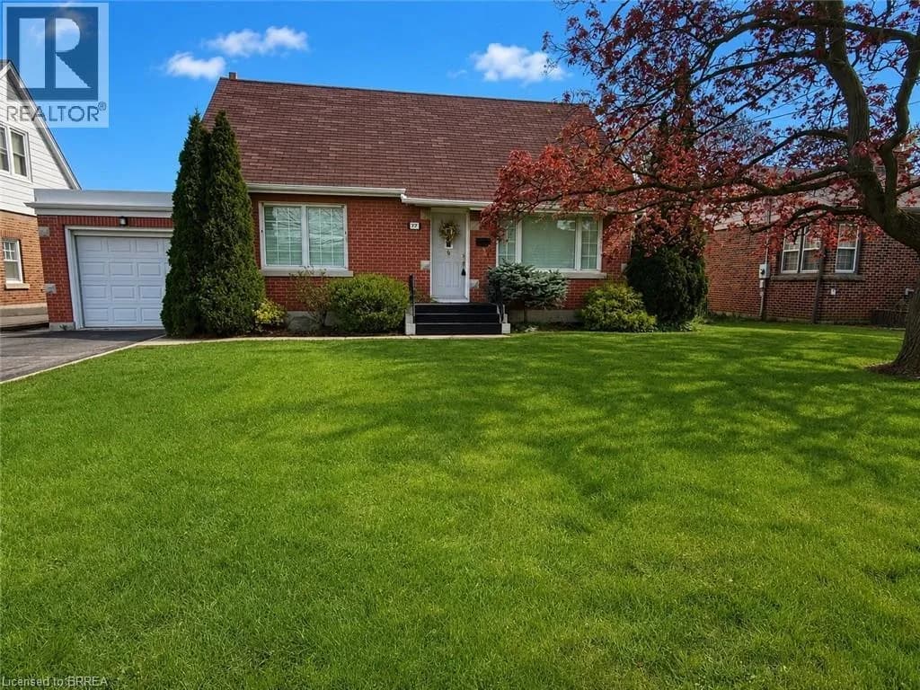 177 ST GEORGE Street — photo 1 of 46