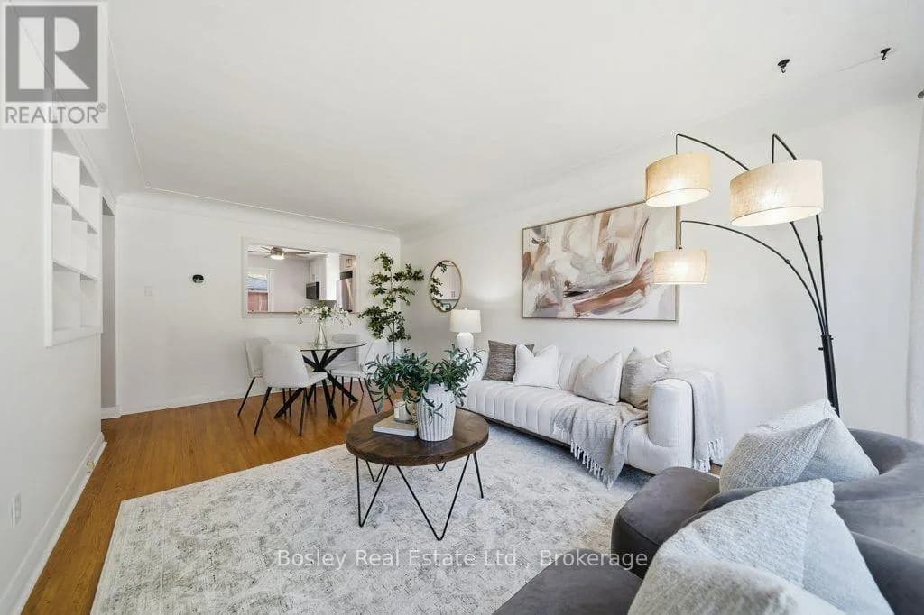 18 MAYWOOD ROAD — photo 4 of 44