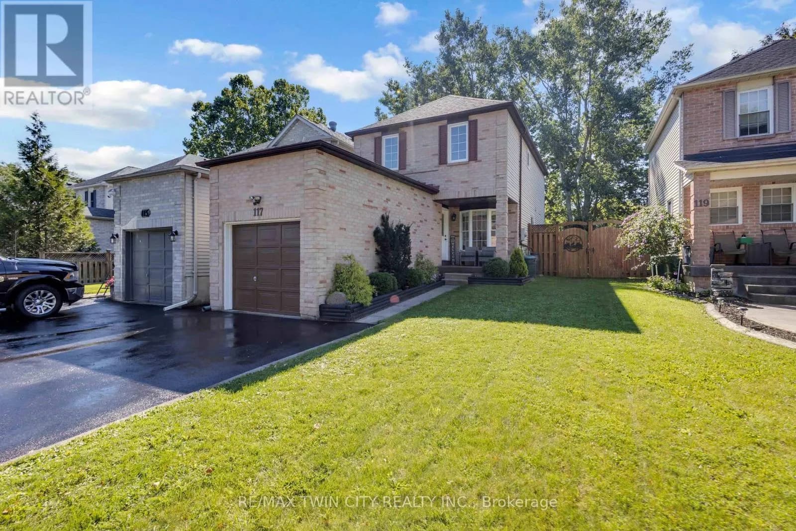 117 D'AUBIGNY ROAD — photo 4 of 50