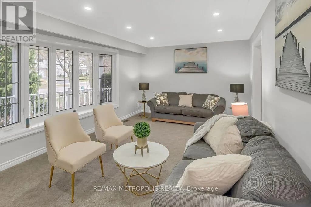 100 WARREN ROAD — photo 4 of 37