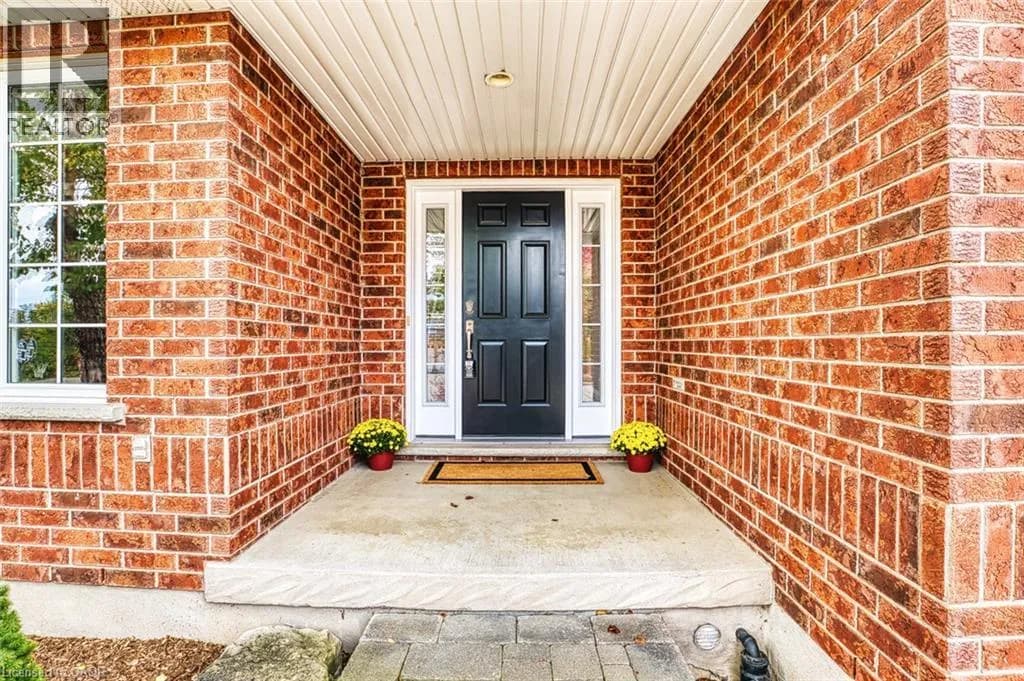 148 CAROLINIAN Lane — photo 5 of 49