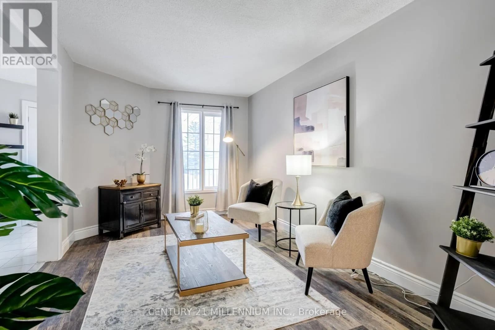 239 LISA MARIE DRIVE — photo 4 of 29