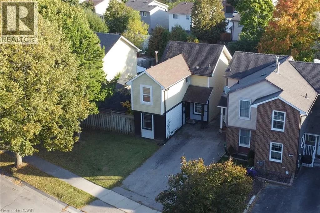 56 ENFIELD Crescent — photo 2 of 43