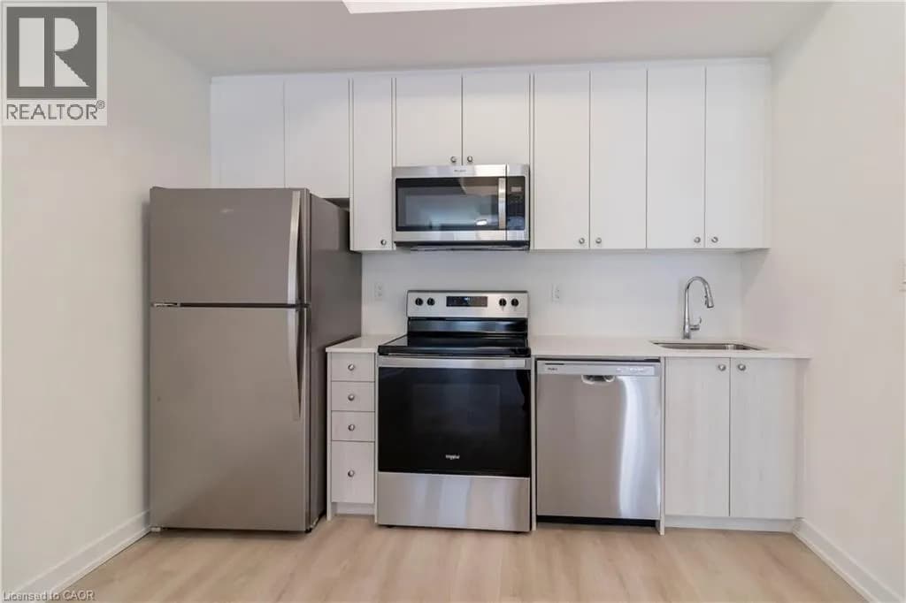 40 PALACE Street Unit# M11 — photo 3 of 29