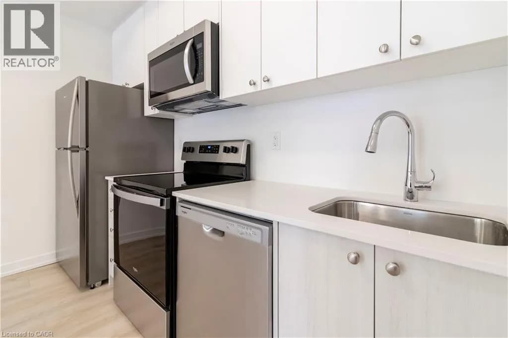 40 PALACE Street Unit# M11 — photo 4 of 29