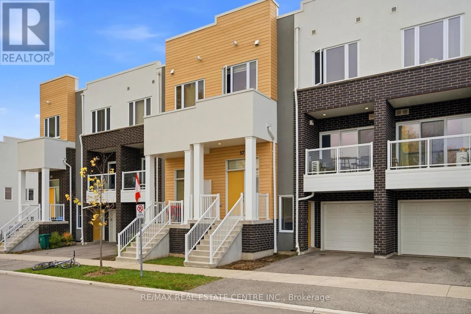 57 PROGRESS CRESCENT — photo 1 of 28