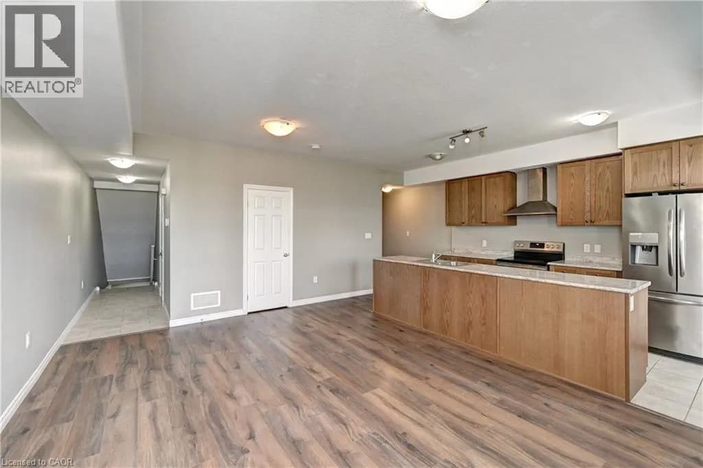 102 WHEAT Lane — photo 4 of 50