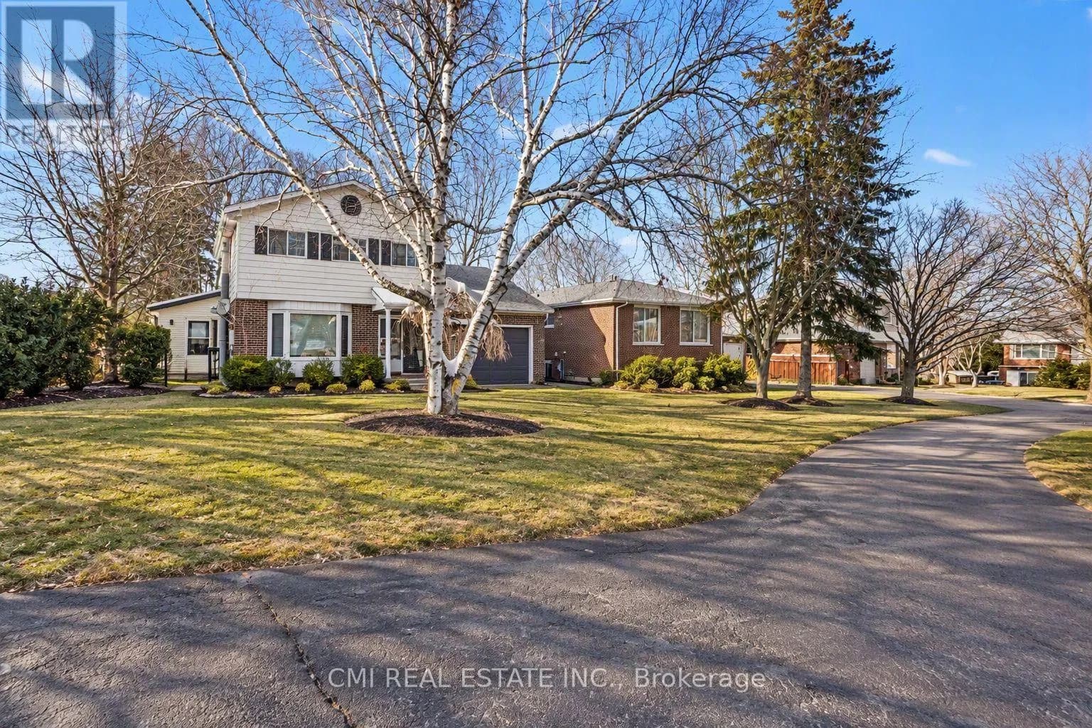 360 CULPEPPER PLACE — photo 2 of 41
