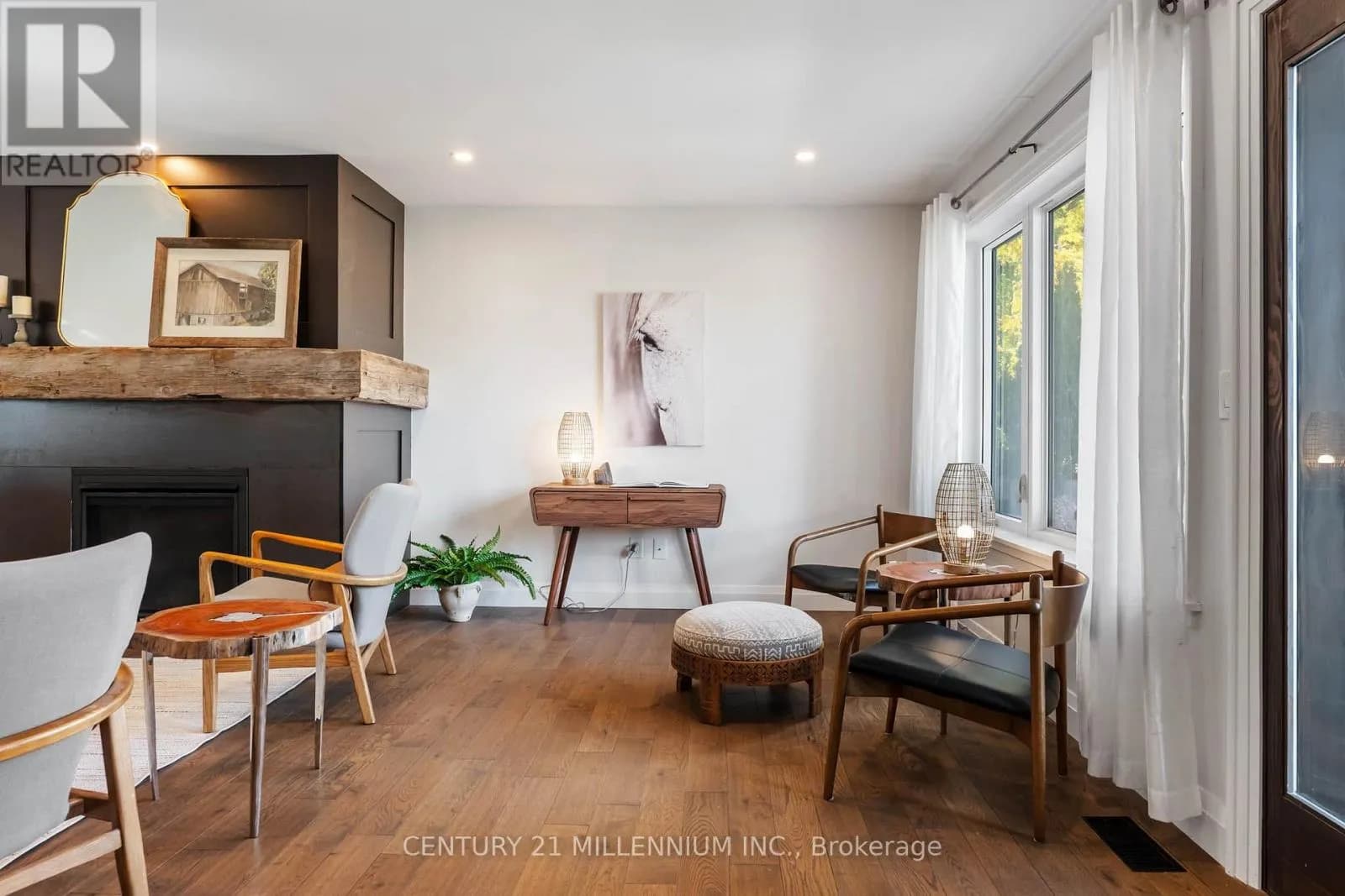 2 AMANDA STREET — photo 5 of 40