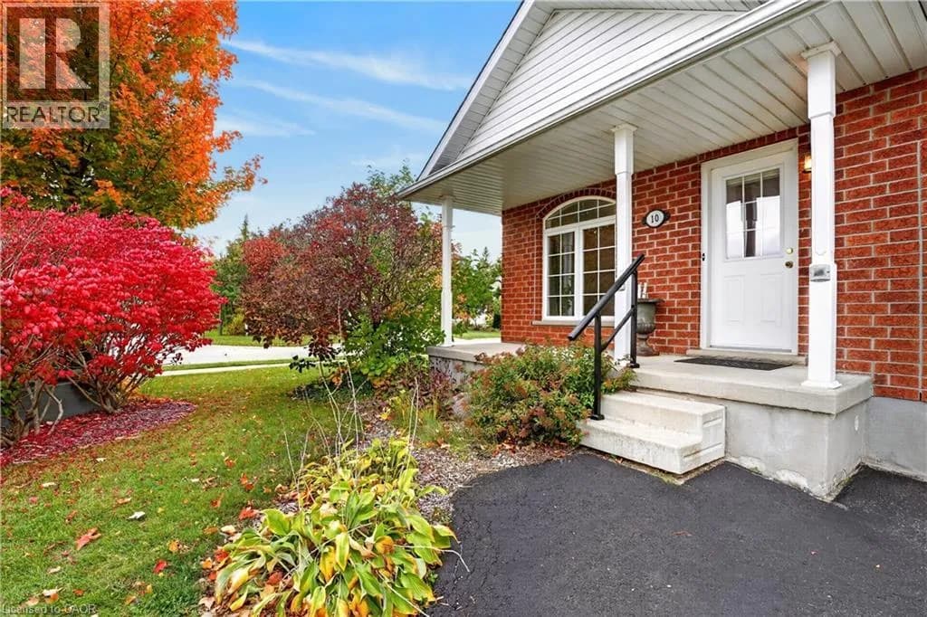 10 PATTISON Place — photo 3 of 50