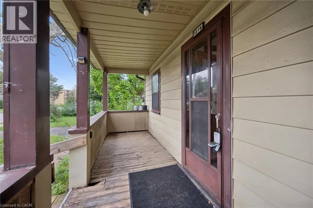 1279 HAMILTON Street — photo 3 of 26