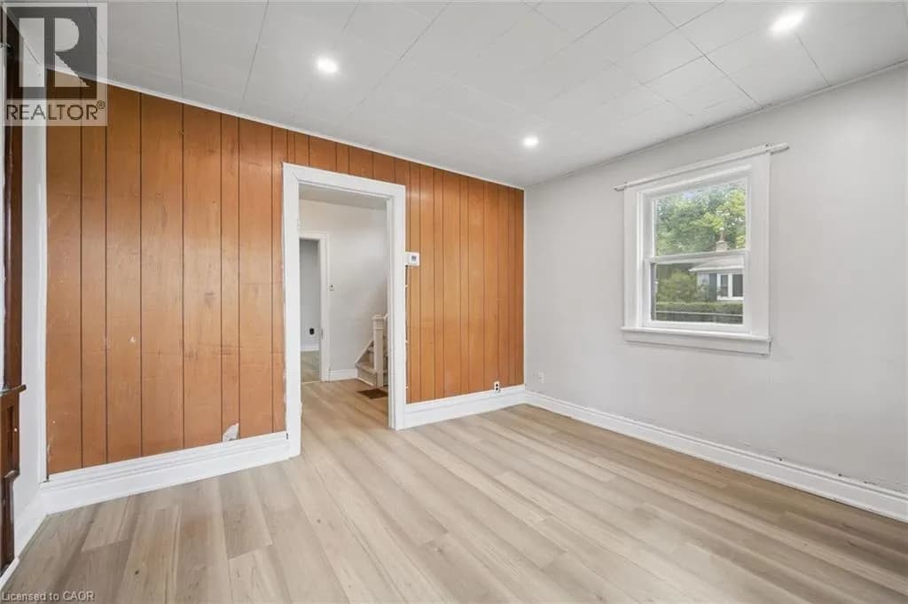 1279 HAMILTON Street — photo 4 of 26