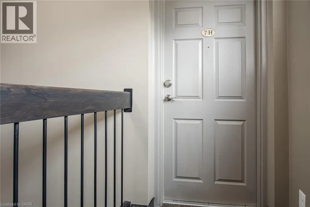 1460 HIGHLAND Road W Unit# 7H — photo 4 of 45