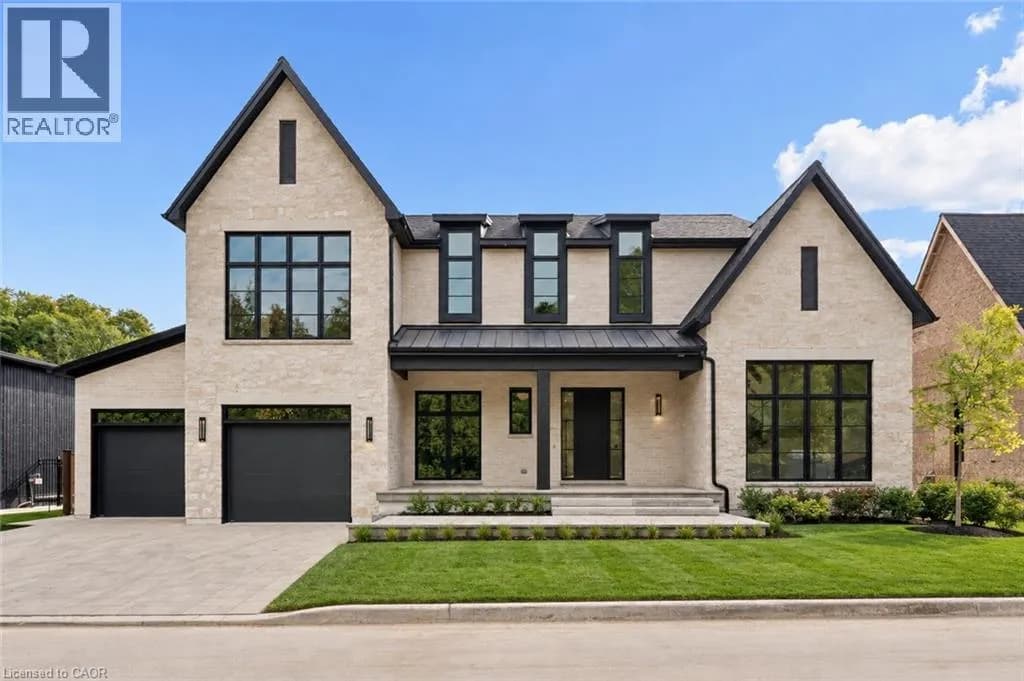 6 BRIDLEWOOD Crescent — photo 1 of 45