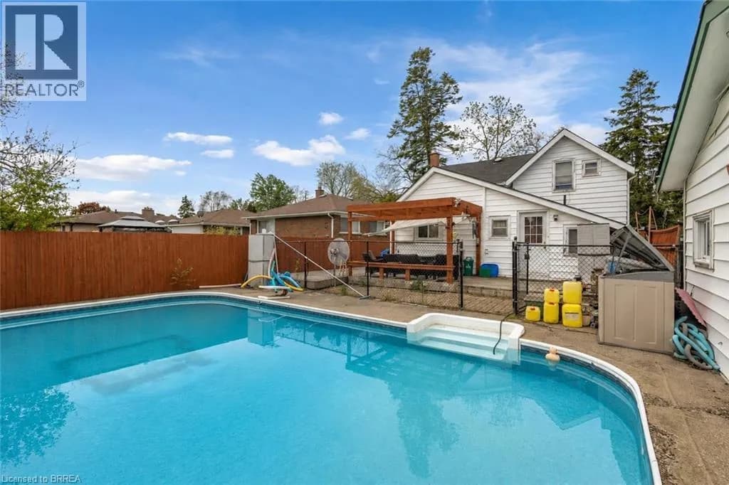 35 JAMES Avenue — photo 3 of 23