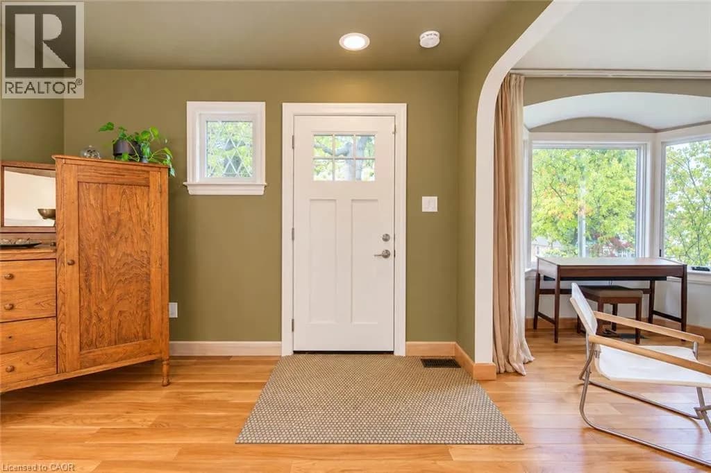 40 FOREST Road — photo 3 of 40
