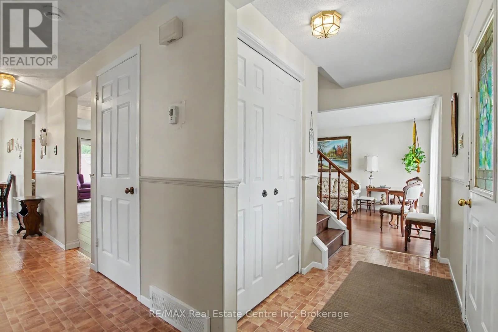 78 ROLLING MEADOWS DRIVE — photo 5 of 41