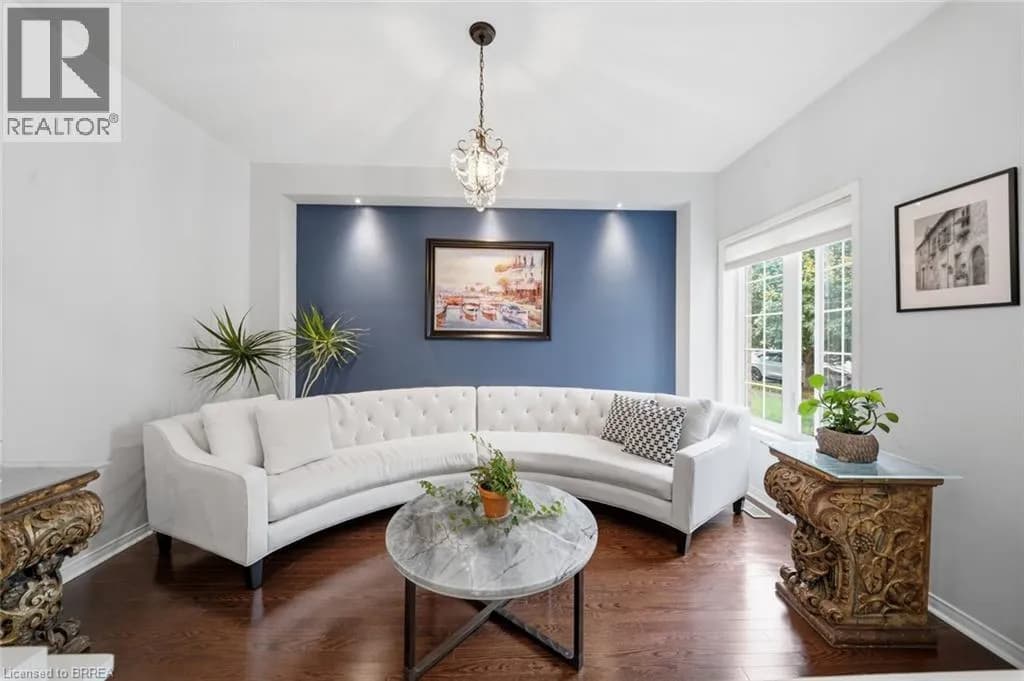 42 STEPHENSON Road — photo 4 of 43