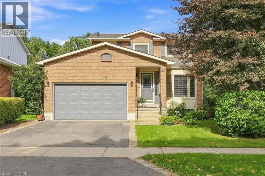 31 KARSH Crescent — photo 1 of 50