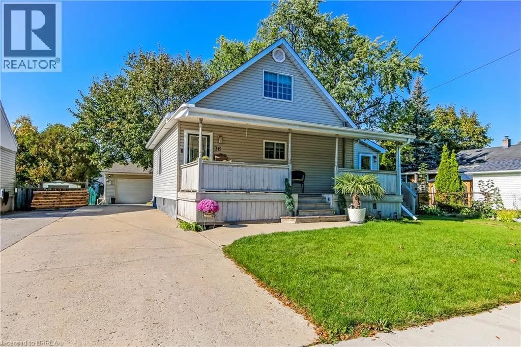 36 ALEXANDER Drive — photo 2 of 23